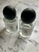 Load image into Gallery viewer, Extrait De Parfums
