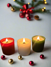 Load image into Gallery viewer, Holiday scented candles
