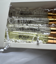 Load image into Gallery viewer, Extrait De Parfums
